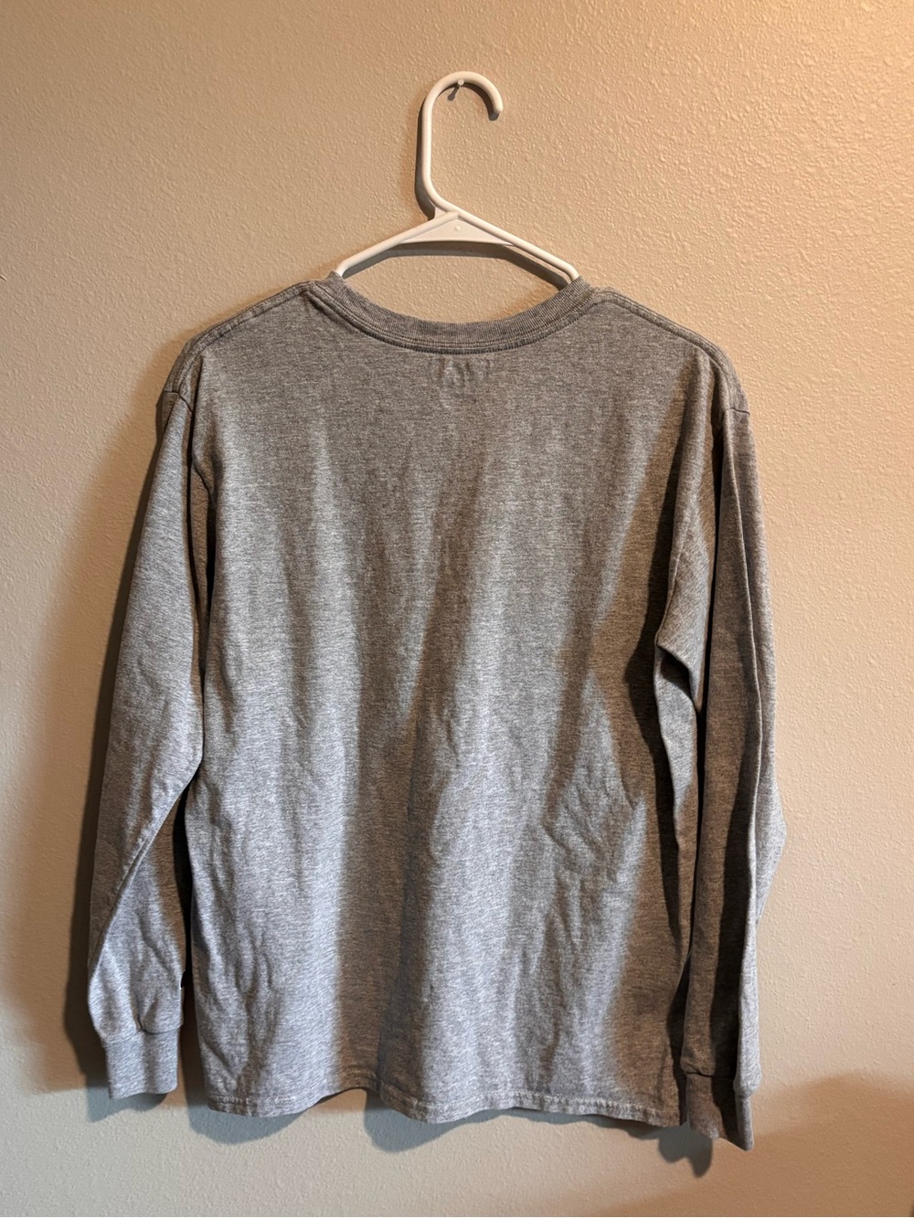 Champion Northern Iowa Panthers Grey Long Sleeve Tee - Purple Print Youth XL - Picture 3 of 3